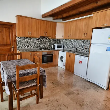 Kay2700 Ferah3 3 Bedrooms *